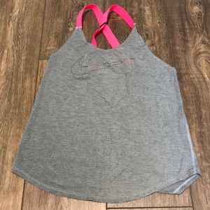 Nike workout top
